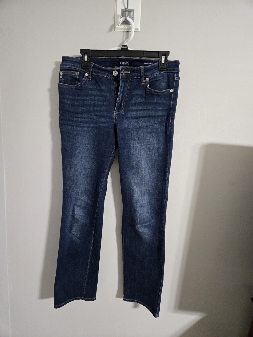 Chaps Women's Indigo Straight-Leg Jeans